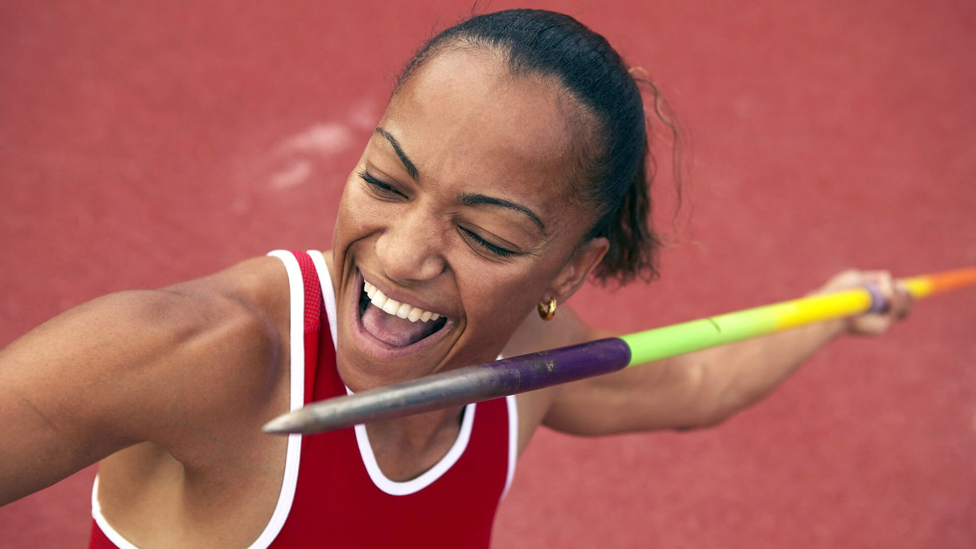 全国游泳短池锦标赛女选手表现抢眼，争夺奥运资格大获成功，游泳短池世锦赛